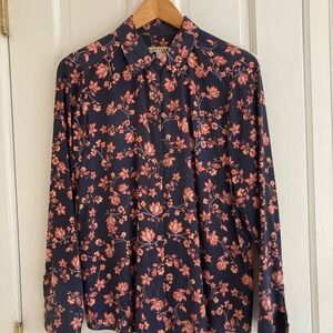 Orvis XS 100% silk button down